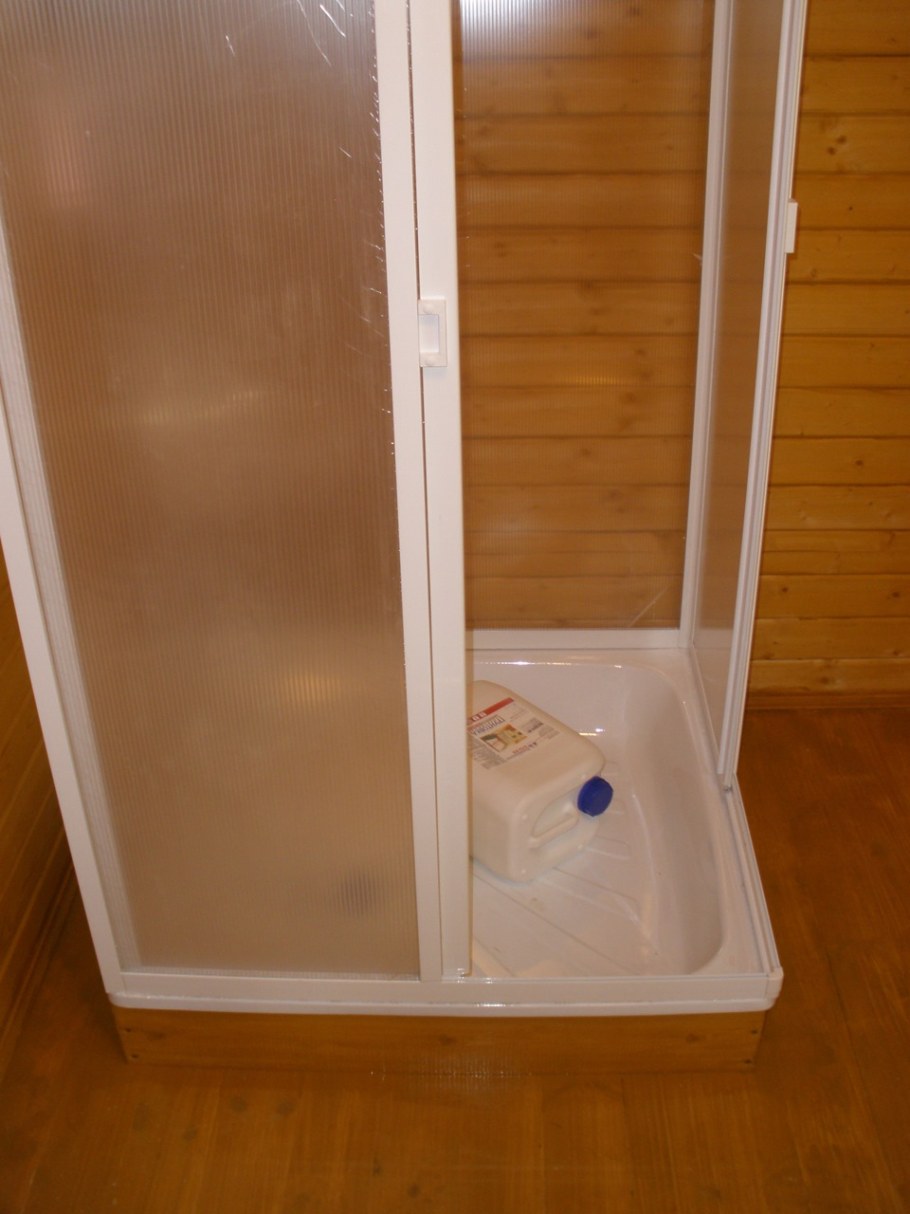 Душевая на даче в доме