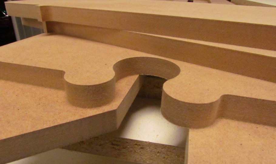 Детали корпусной мебели