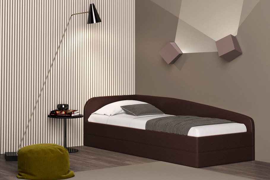 Тахта Адель Сильва