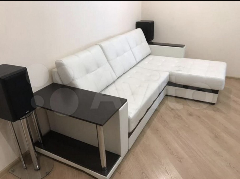 Диван Атланта много мебели