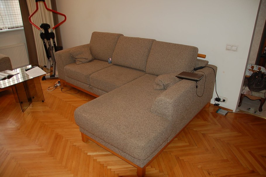 Диван Атланта экокожа белый