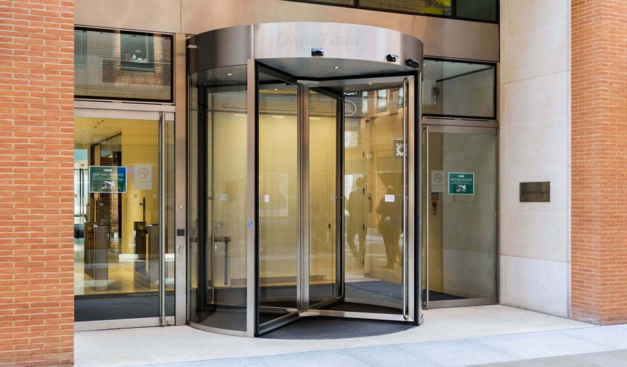 Двери входные карусельные zt3000