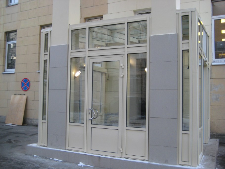 Дверь алюминиевая входная профиль 45мм