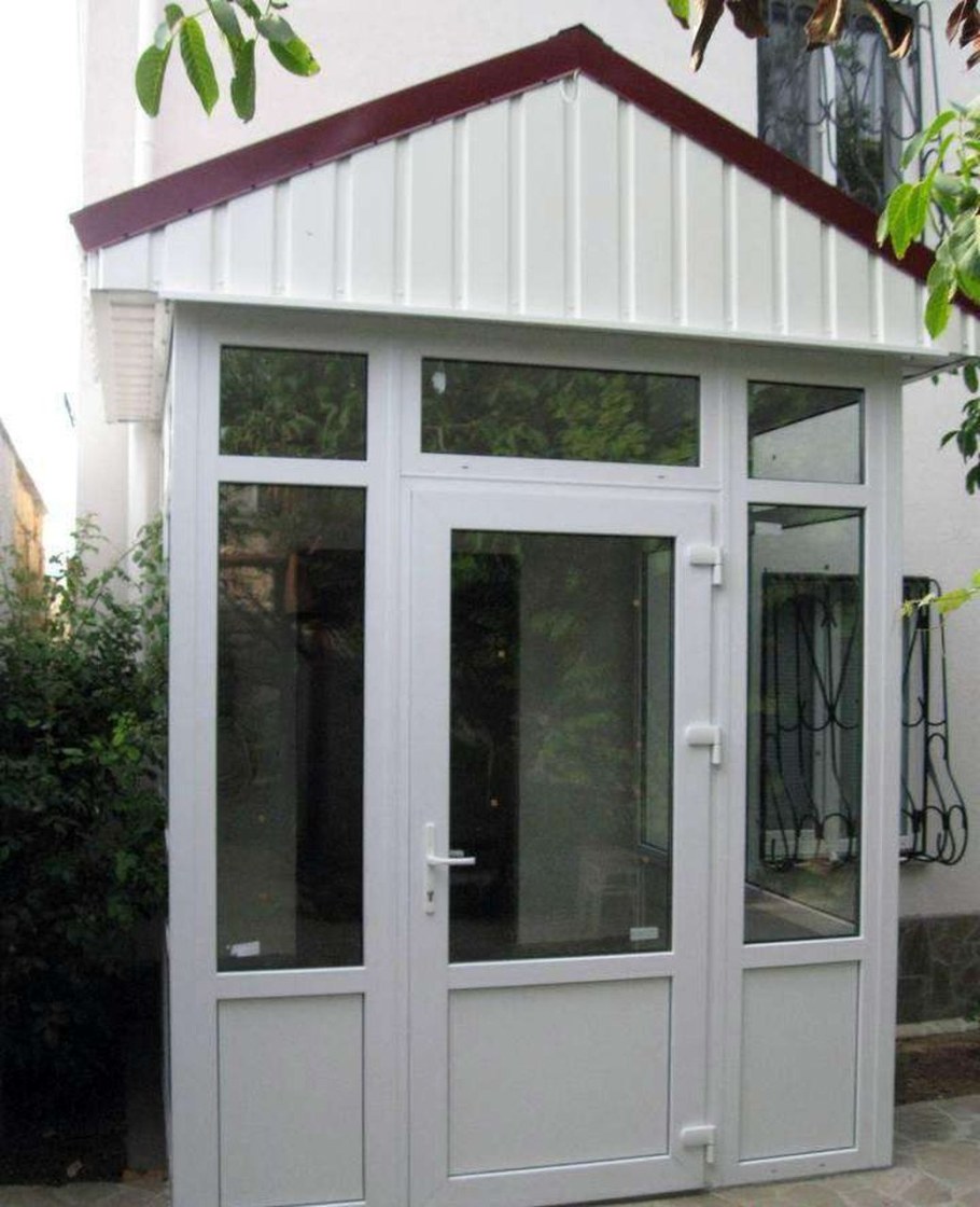 Пластиковая входная группа