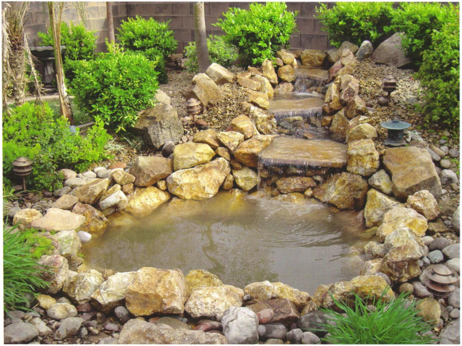 Фонтаны из природного камня