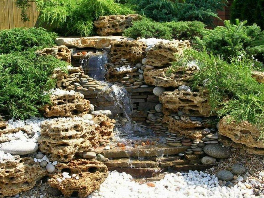 Водопады из натурального камня