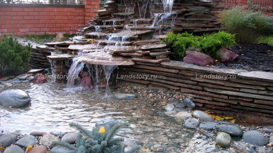 Природный камень в ландшафте