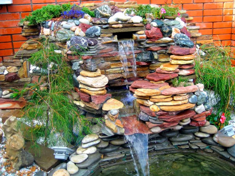 Плитняк для водопада