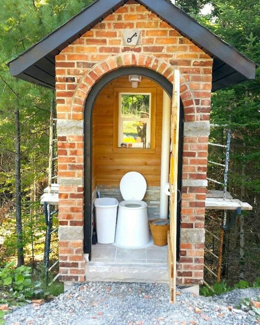 Уличный туалет