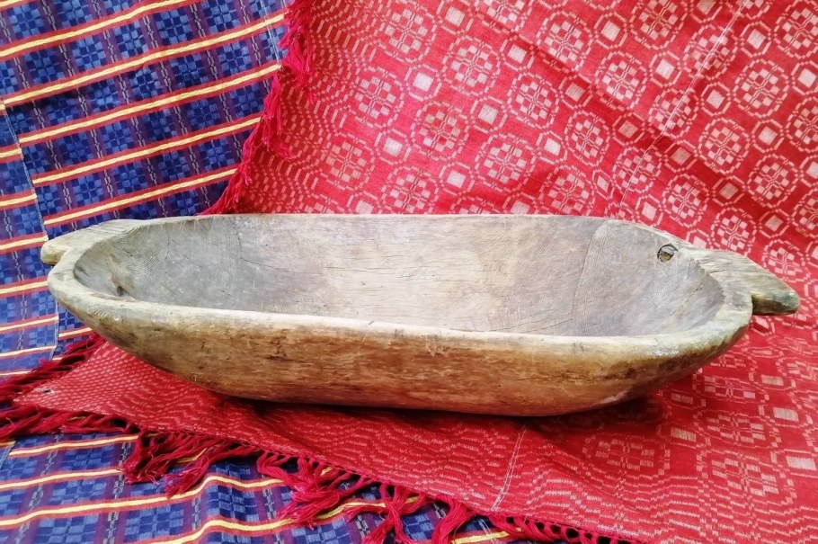 Старинная деревянная посуда