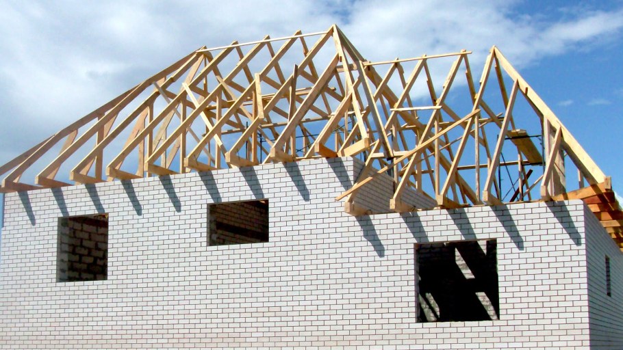 Стропильная конструкция вальмовой кровли