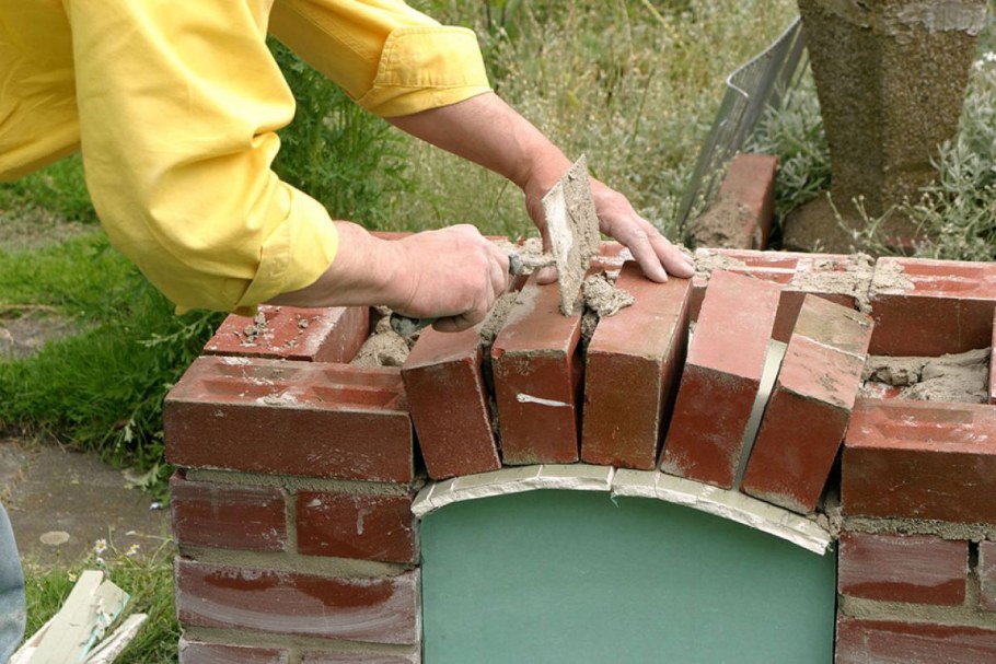 Кирпич для кладки барбекю