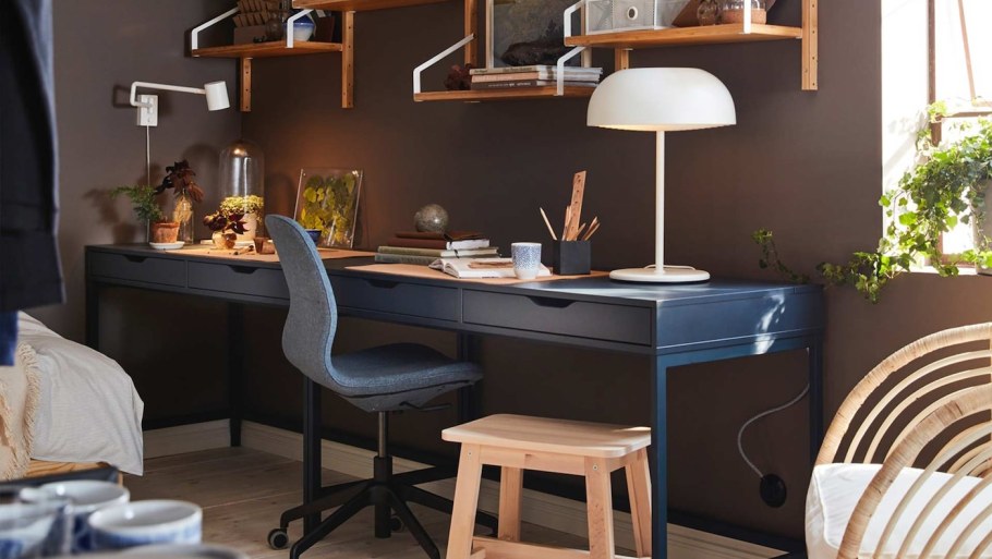 Письменный стол икеа синий