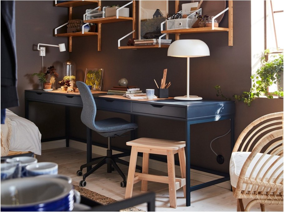 Стол Алекс икеа