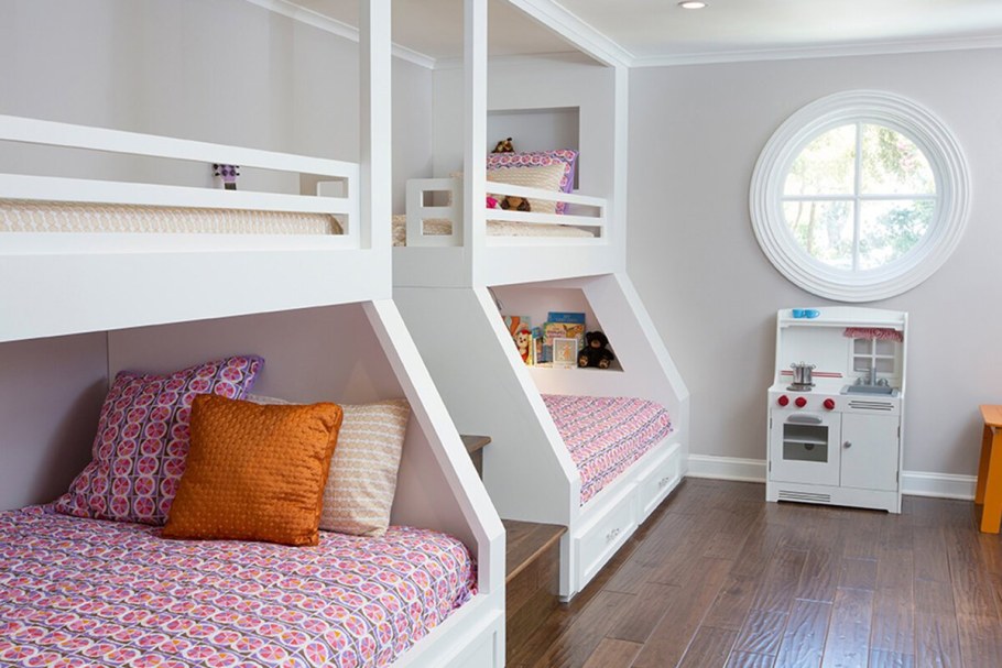 Комната для четверых детей