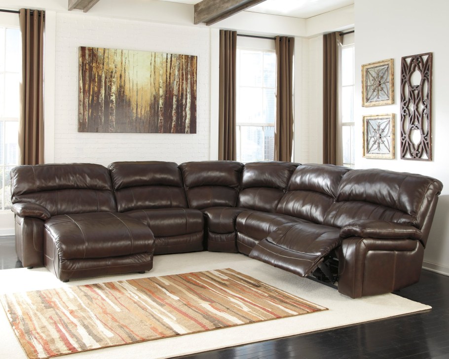 Угловой диван и кресло в комплекте