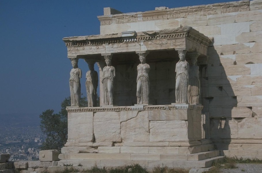 Эрехтейон портик кариатид
