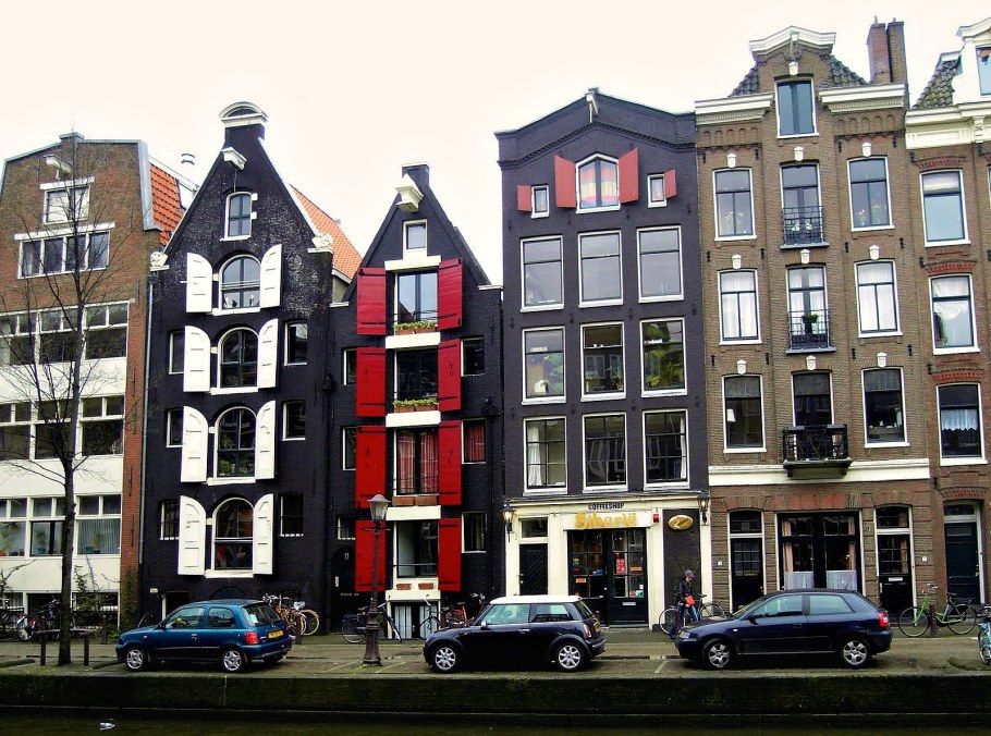Фасады Амстердама
