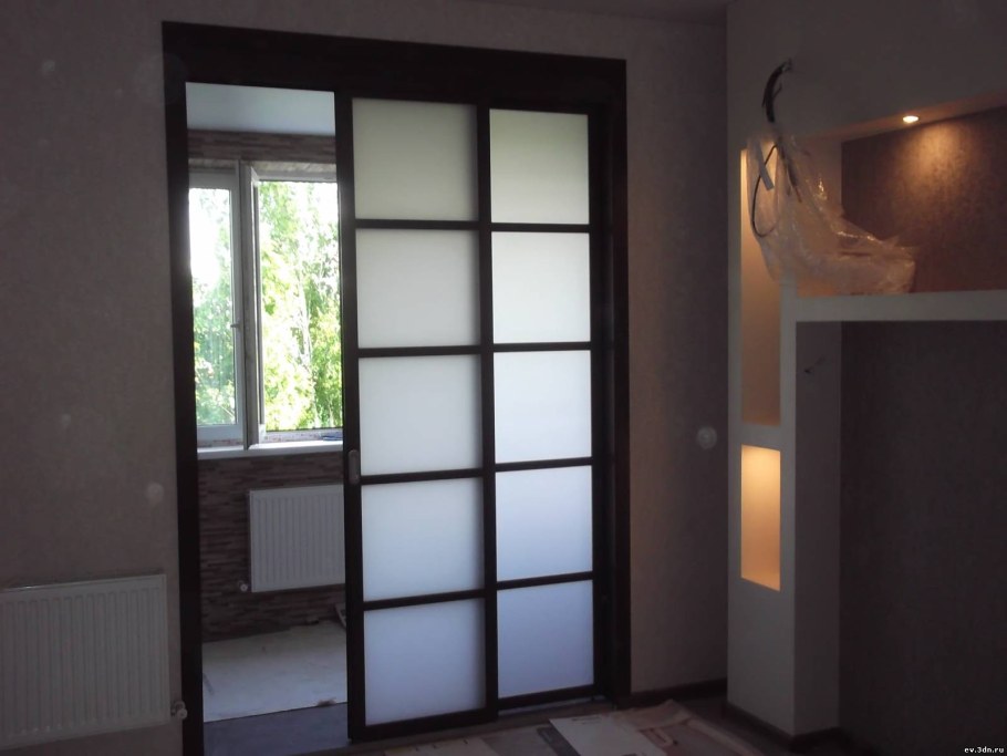 Межкомнатная перегородка из гипсокартона с раздвижной дверью