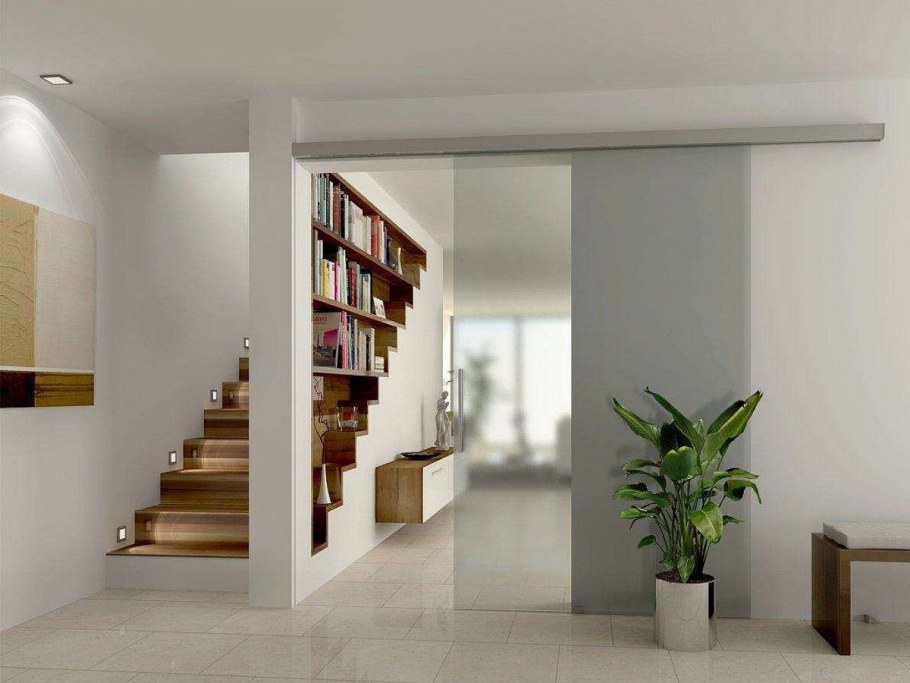 Дверь в гипсокартонной перегородке