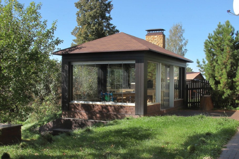 Безрамное остекление для барнхаус