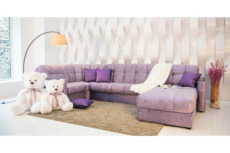 Сиреневый диван