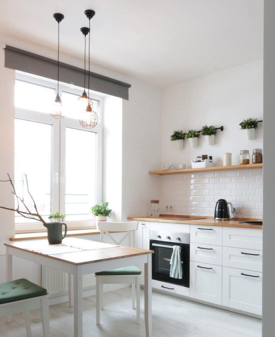 Кухонный гарнитур без навесных шкафов