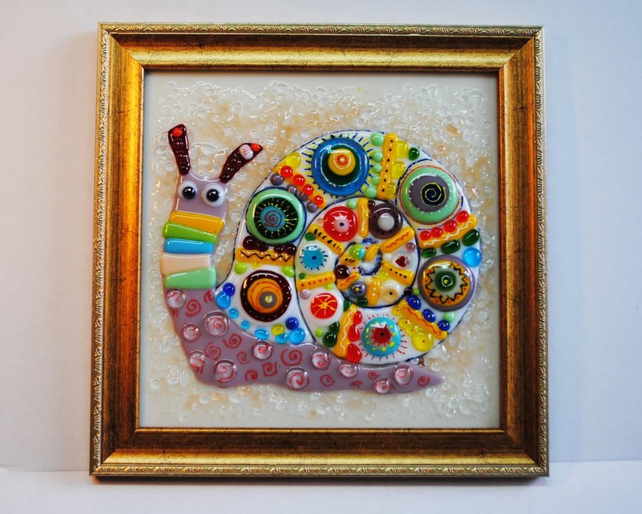 Необычные картины из стекла