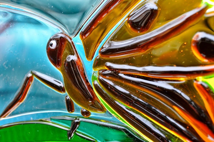 Разноцветное стекло