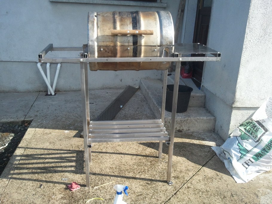 Вазон из пластиковой бутылки 20 литров