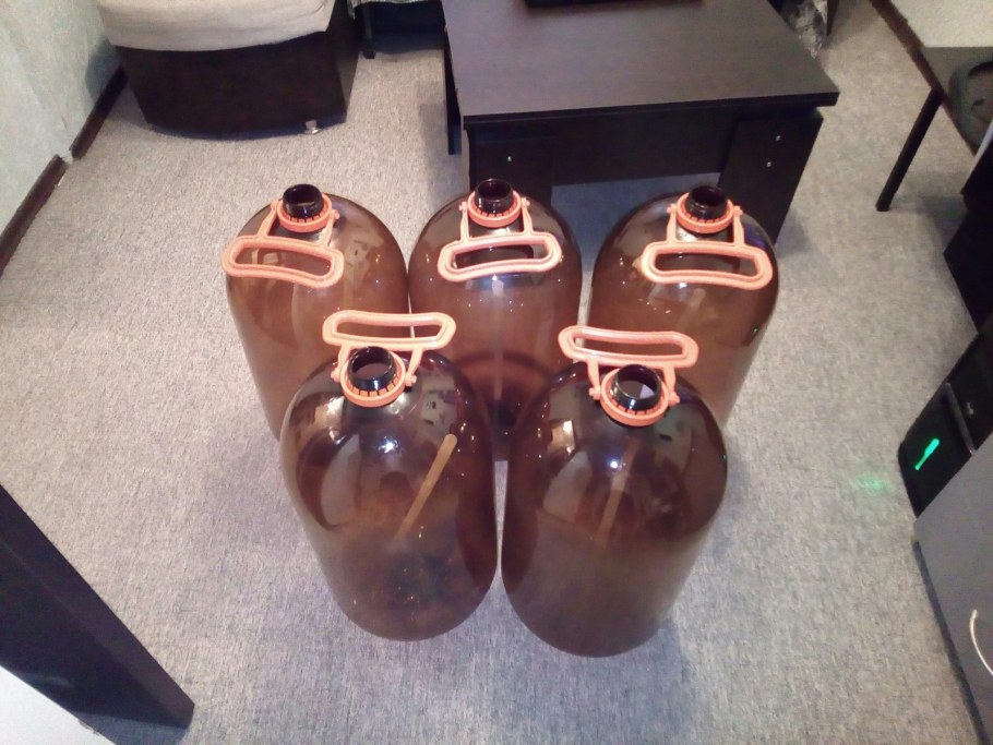 Ручки для ПЭТ кеги