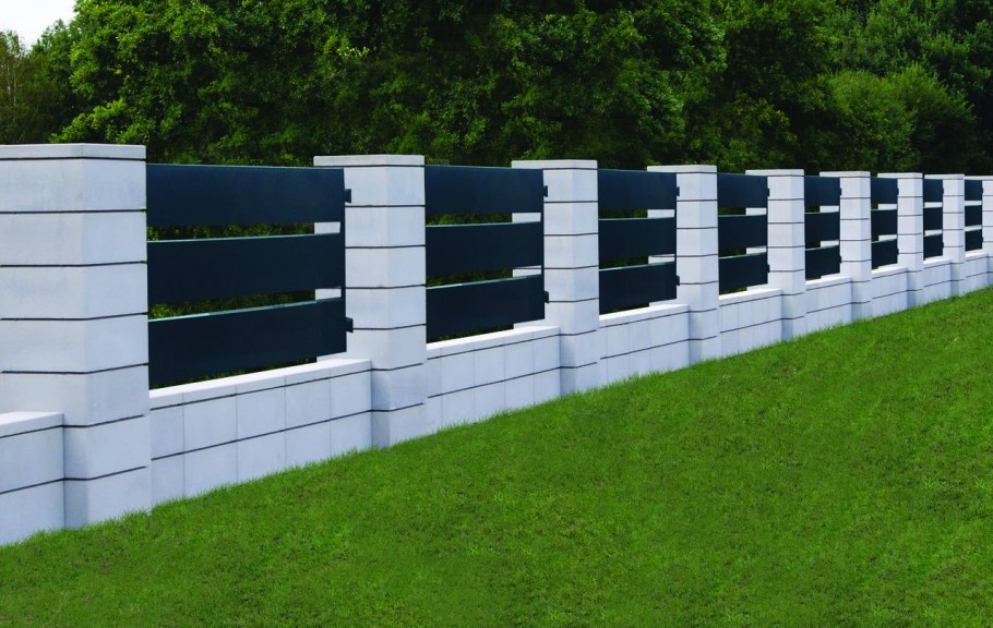 Забор из пеноблоков