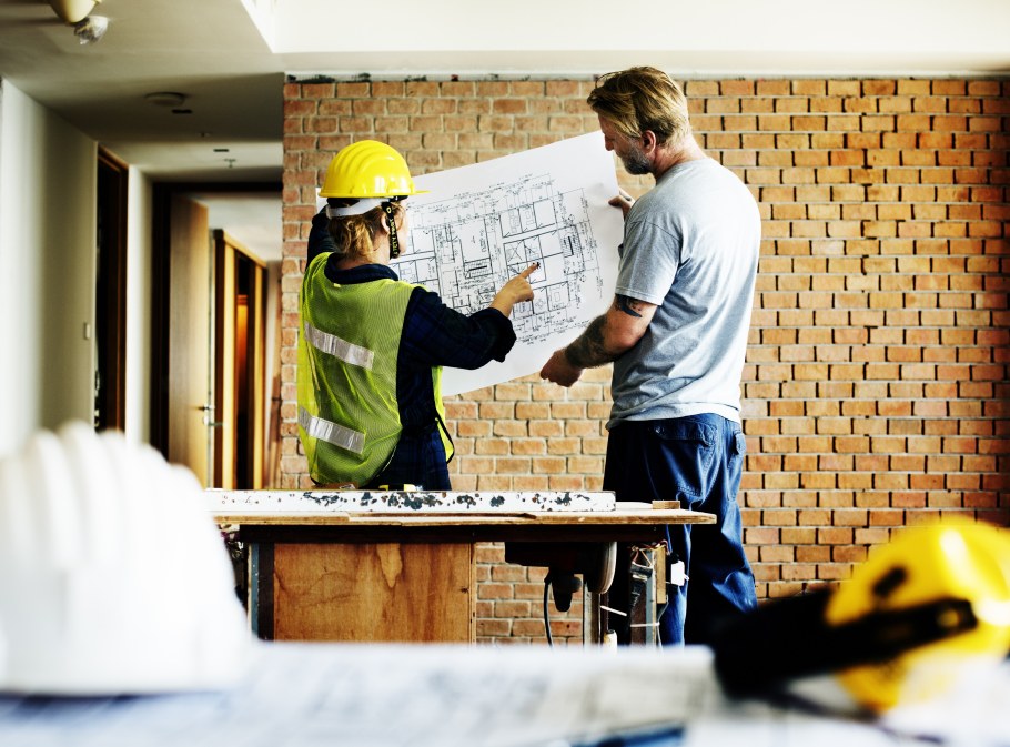 Дизайнер на объекте