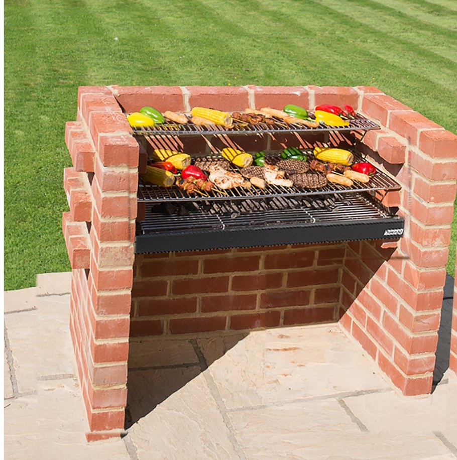 Мангал из кирпича