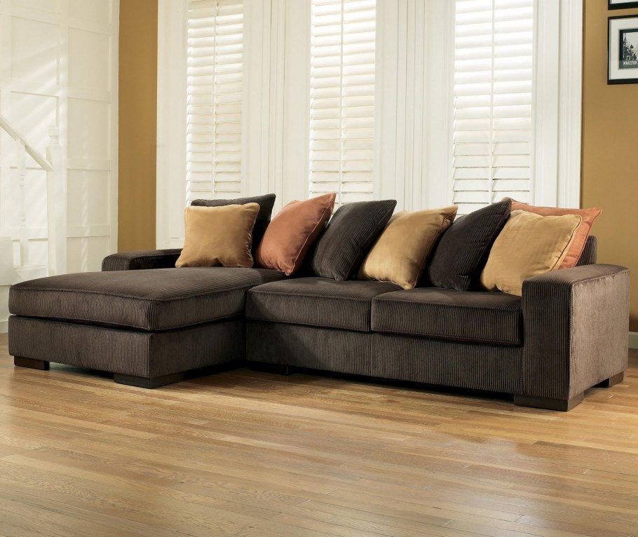 Диван на прозрачном фоне