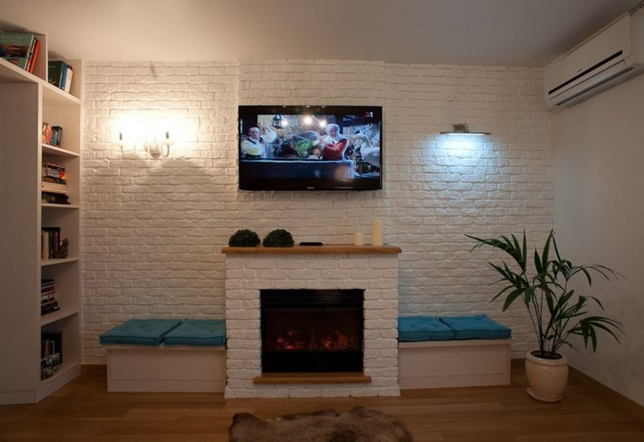 Декоративный камин под кирпич