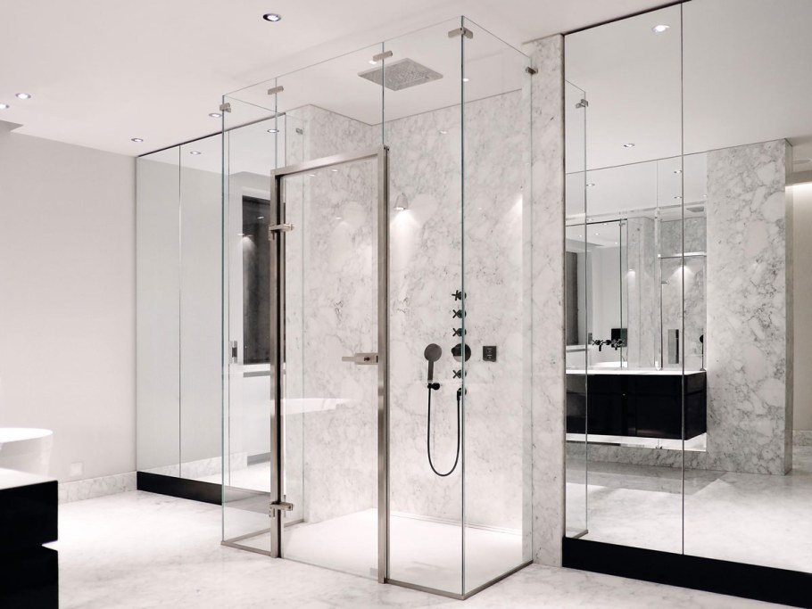 Душевая стеклянная перегородка премиум 140 подробности