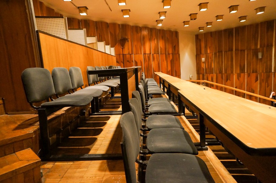 Лекционный зал Дубна