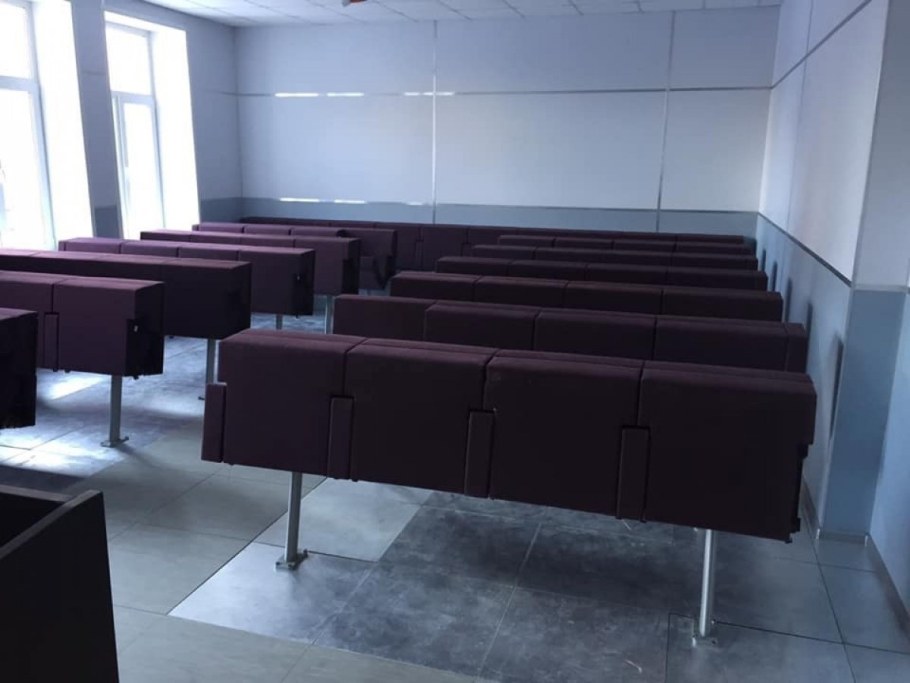 Мебель для поточных аудиторий