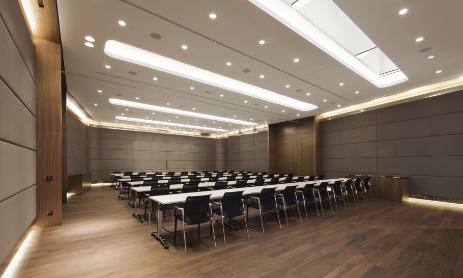 Освещение в конференц зале