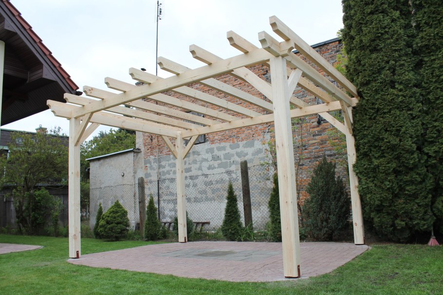 Пергола беседка для винограда