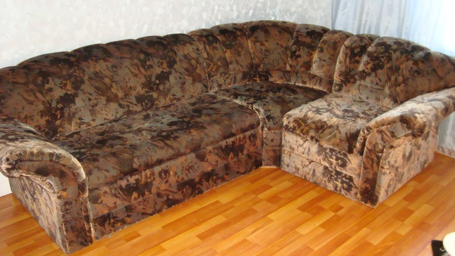 Угловой диван Советский