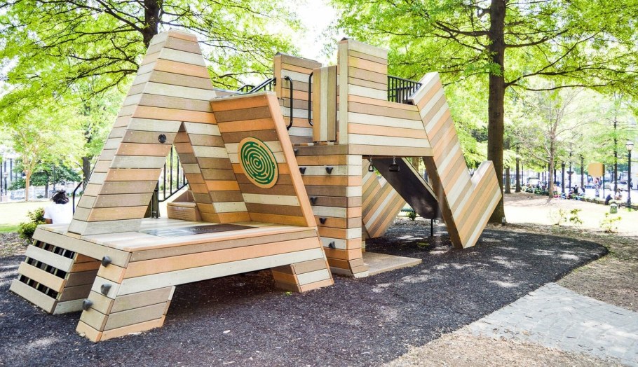 Необычные детские игровые площадки
