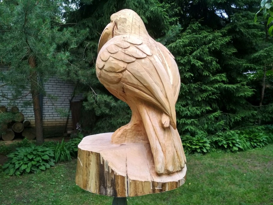Деревянные скульптуры Натальи Пиневич
