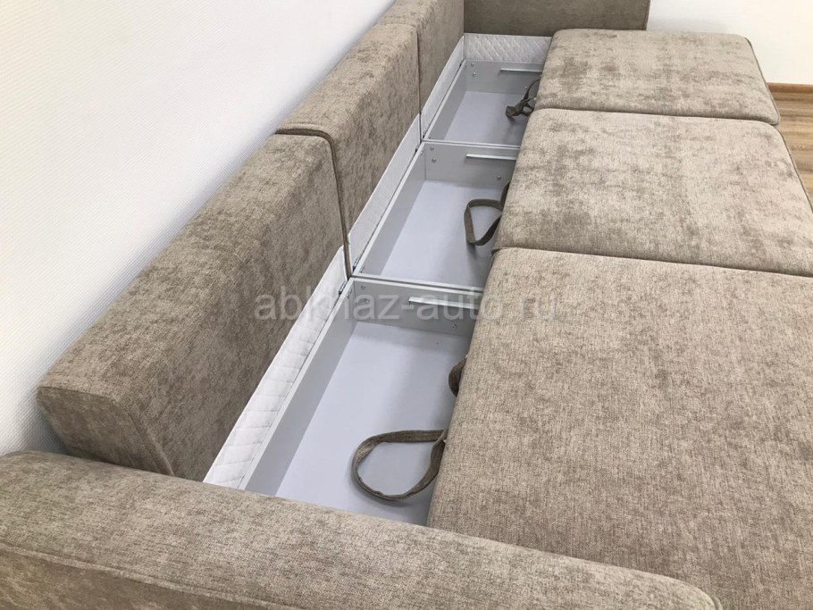 Диван шенилл серый в интерьере