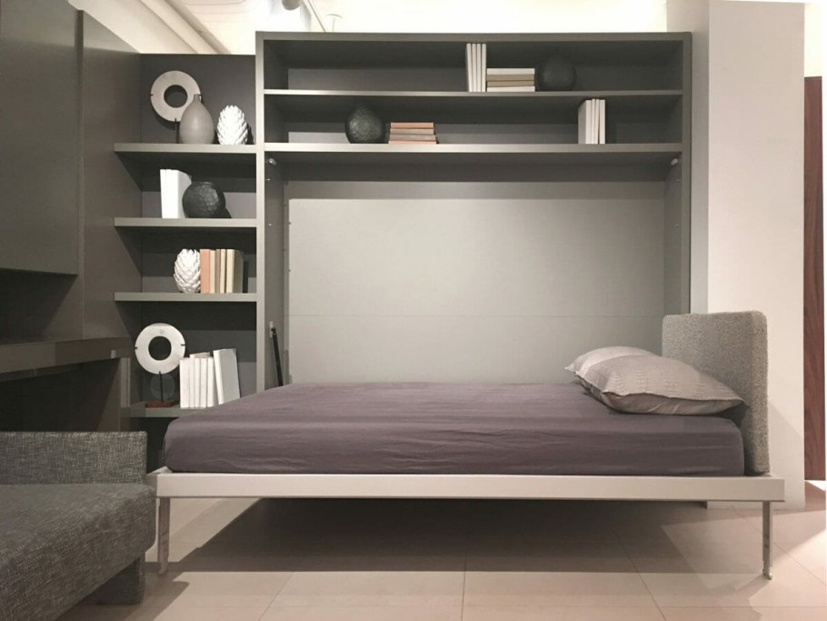 Кровать стенка трансформер Мерфи