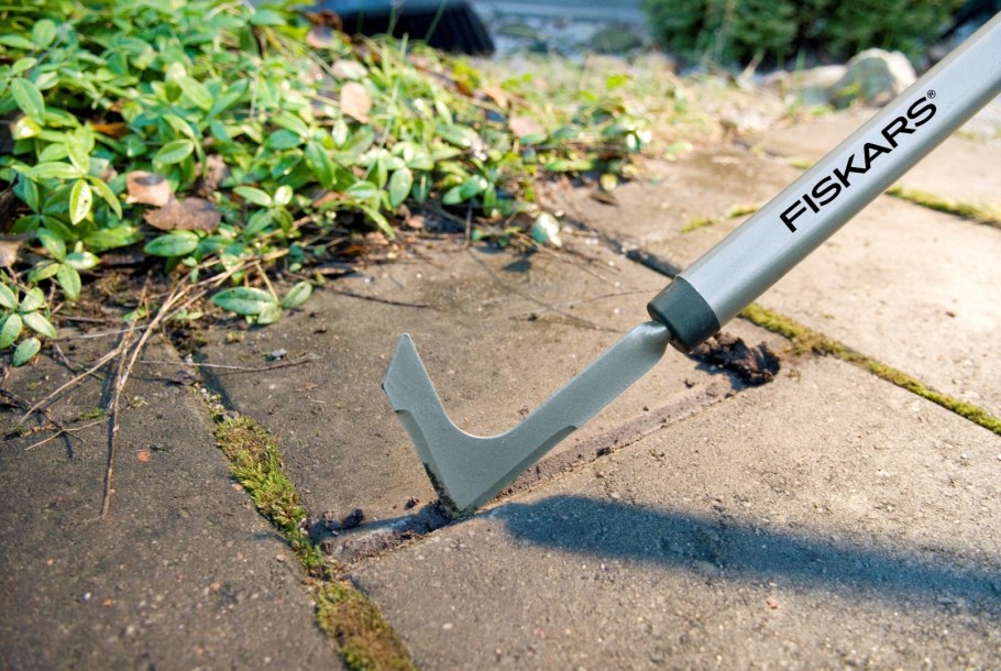Тяпка для сорняков Фискарс