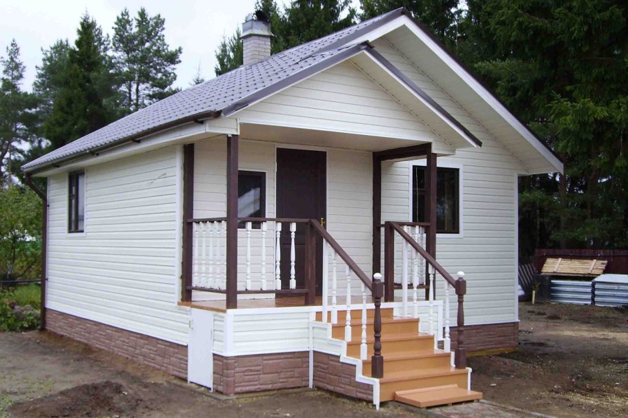 Отделка крыльца сайдингом