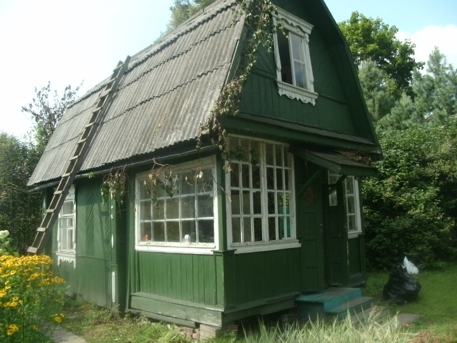 Советский дачный домик