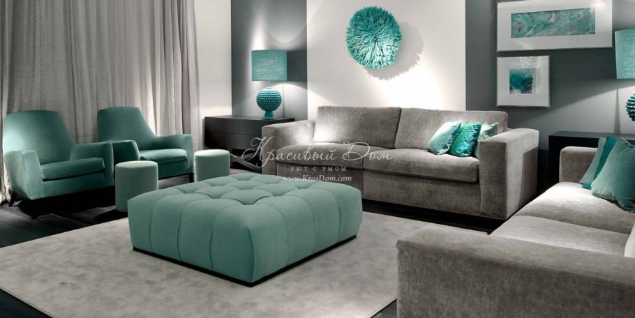 Диван мятного цвета